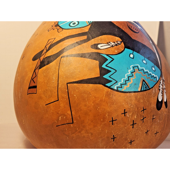 Large Kokopelli Gourd Carved & Painted Signed C. J. Prophet 15" H x 40" Circum - Picture 10 of 15